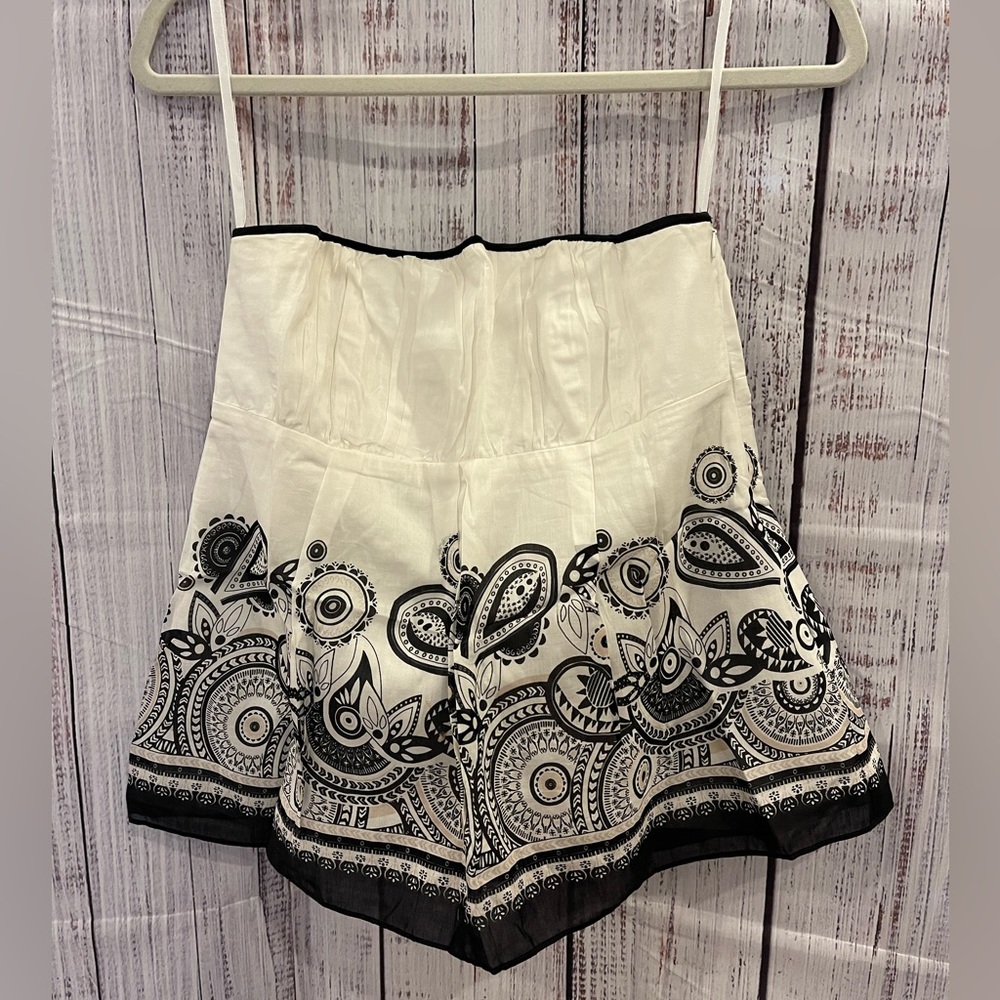 White House Black Market tube top, halter top. 100% cotton with silk lining.